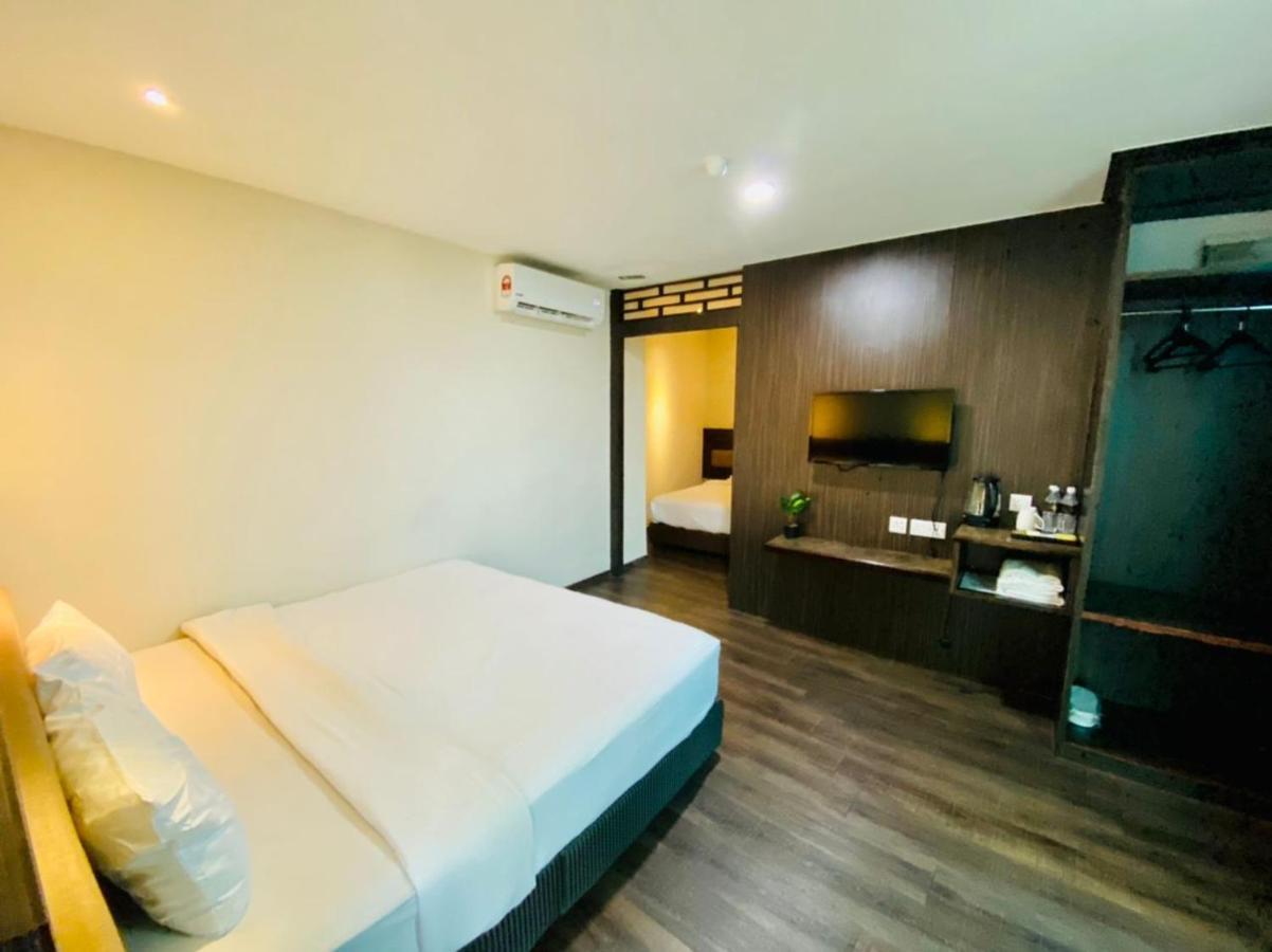 Apple Hotel Penang Джордж Таун Екстериор снимка
